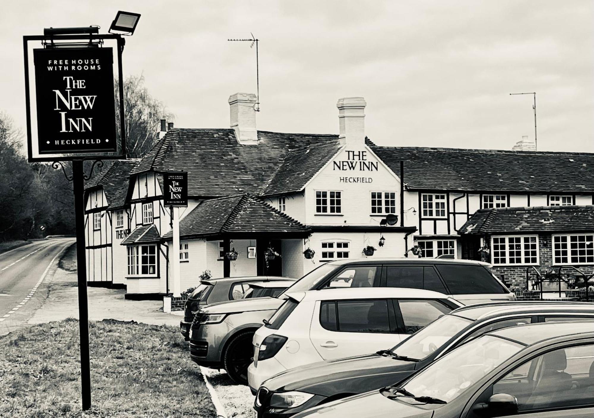 The New Inn Heckfield Hook  Exterior photo